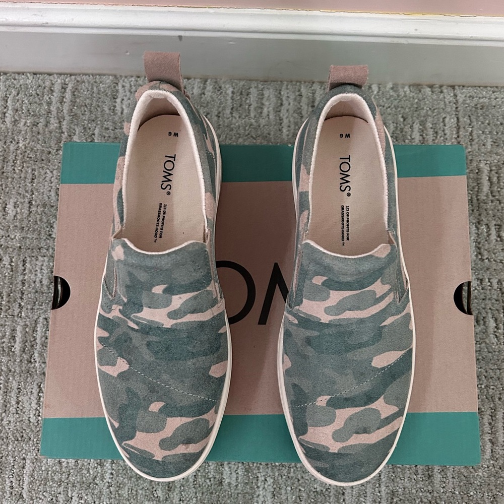 Camouflage Slip-On Shoes